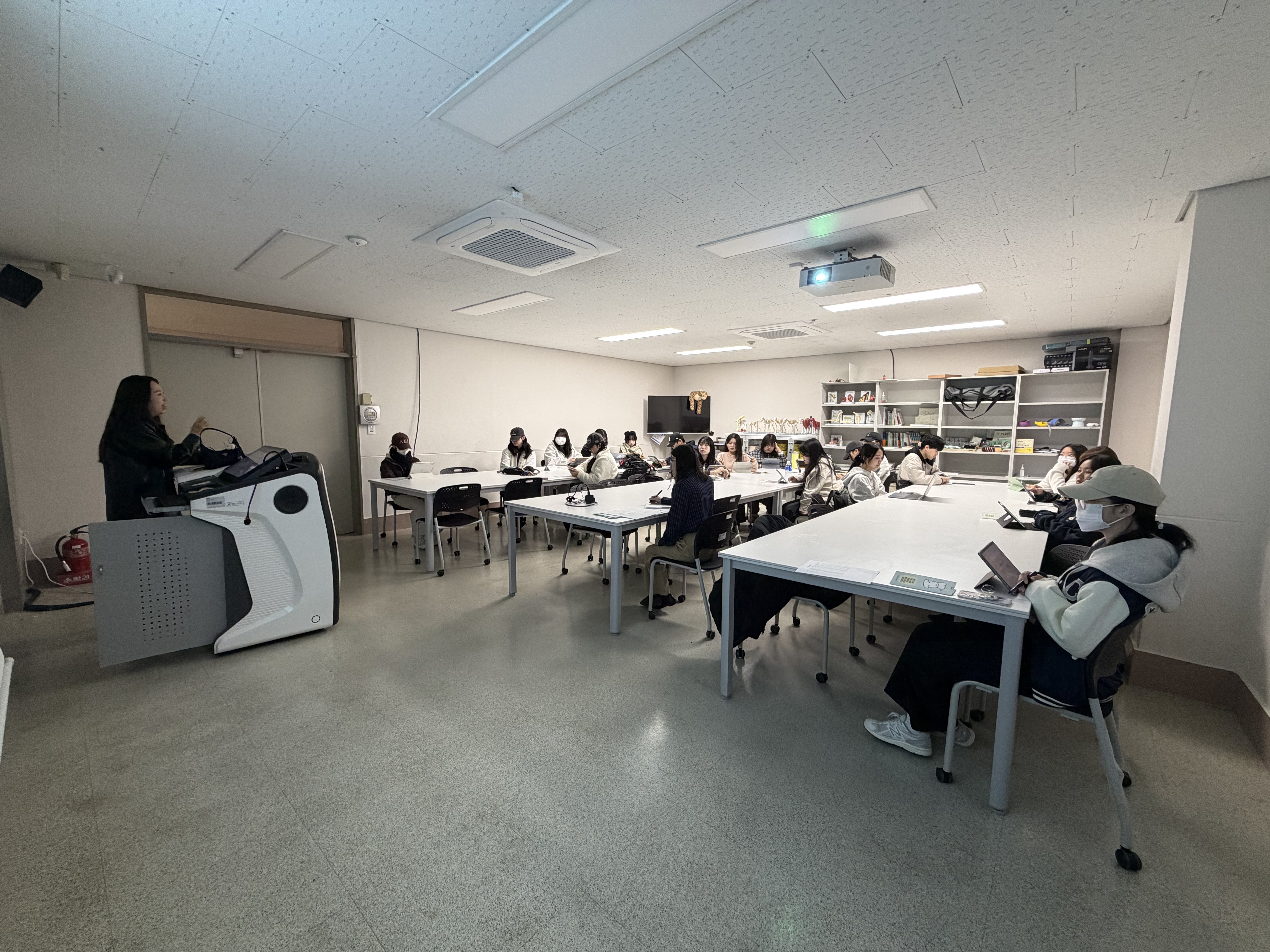 반려동물산업 마케팅 특강 진행